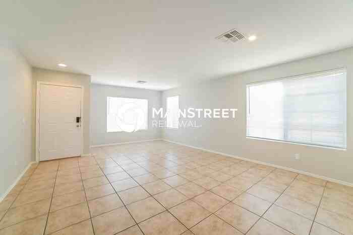 2214 S 114th Ln - Photo 3 of 16