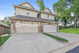 421 Windhill Ave - Photo 1 of 1