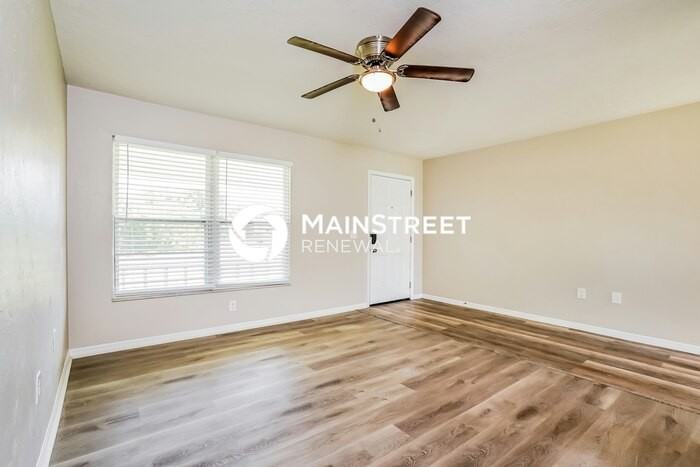 4007 4th St W - Photo 5 of 16