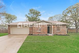 913 Pepperidge Ct - Photo 1 of 1