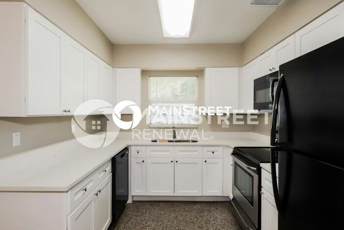 121 Emily Ln - Photo 5 of 16