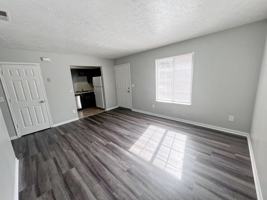 featured image of 2612 Crisnic Ct #2612