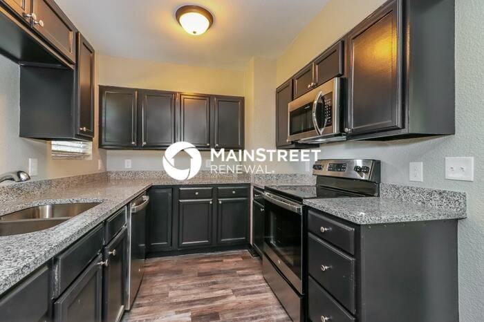 106 Fannin Dr - Photo 7 of 16
