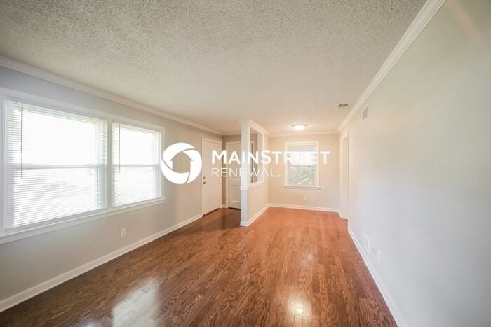 5019 Newcastle Rd - Photo 3 of 18
