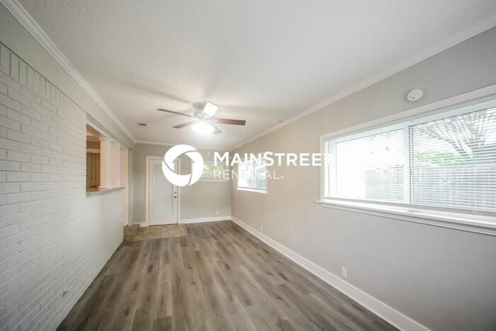 5019 Newcastle Rd - Photo 5 of 18