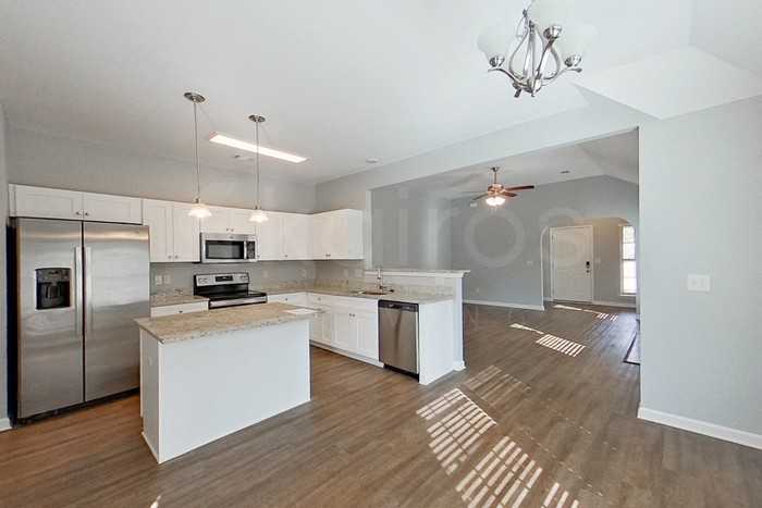 115 Dawsons Mill Dr - Photo 4 of 18