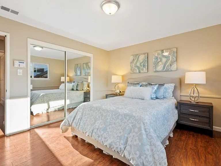 545 Shawnee Ln - Photo 4 of 8