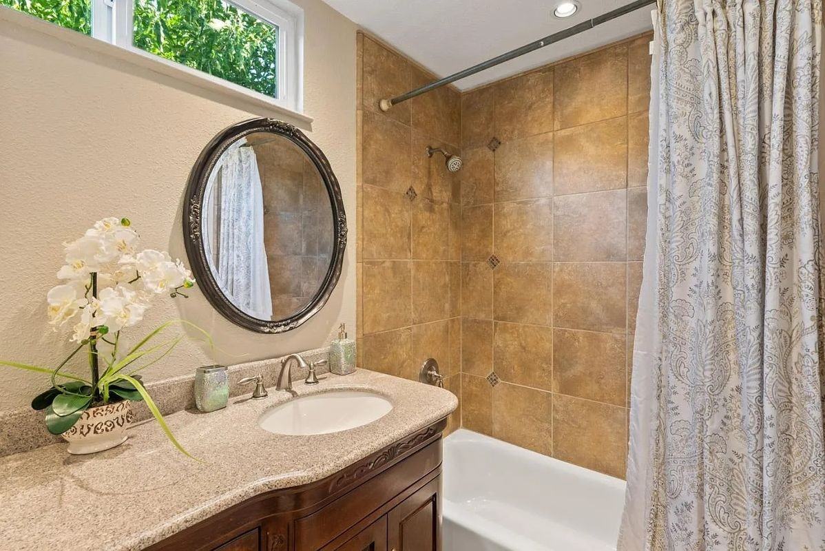 545 Shawnee Ln - Photo 5 of 8