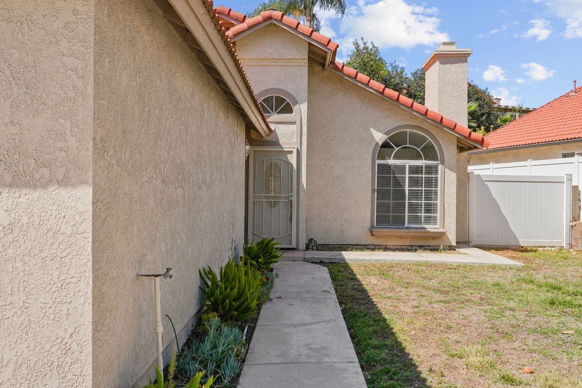 23175 Canyon Pines Pl - Photo 3 of 41