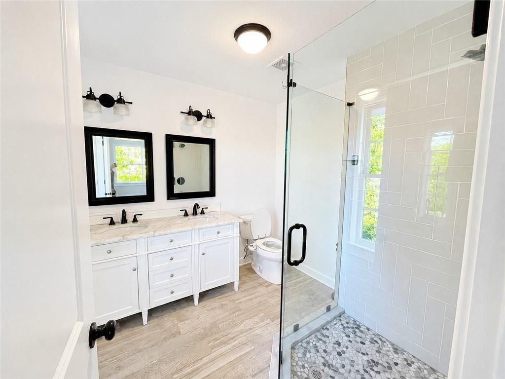 4586 Peachtree Dunwoody Rd Ne - Photo 7 of 15