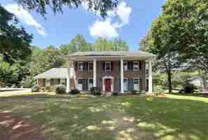 featured image of 1150 Falstaff Dr