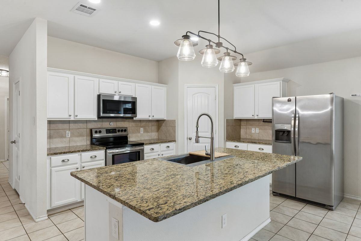 2850 Dusty Rd - Photo 6 of 11