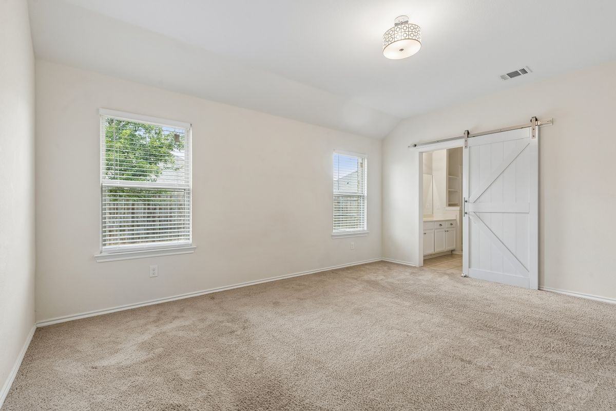 2850 Dusty Rd - Photo 7 of 11