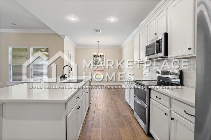 462 Lake Breeze Dr - Photo 7 of 20