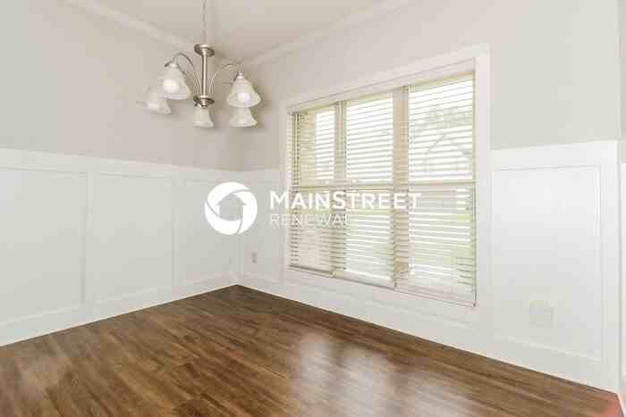793 Overlook Glen Dr - Photo 5 of 18