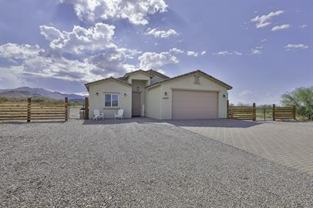 2640 E Inspiration Dr - Photo 1 of 1