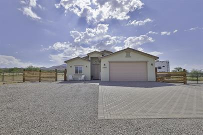 2640 E Inspiration Dr - Photo 2 of 36