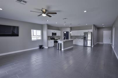 2640 E Inspiration Dr - Photo 3 of 36