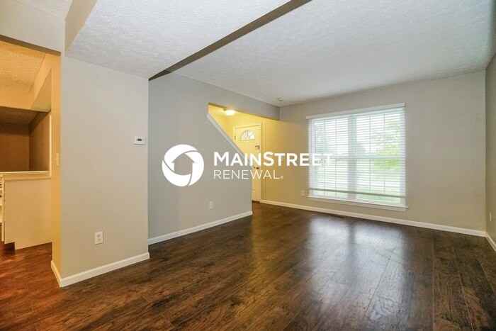 550 Morrison Dr - Photo 3 of 18