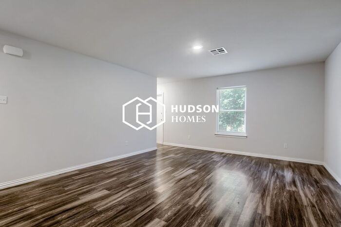 1324 N 34th St - Photo 3 of 13