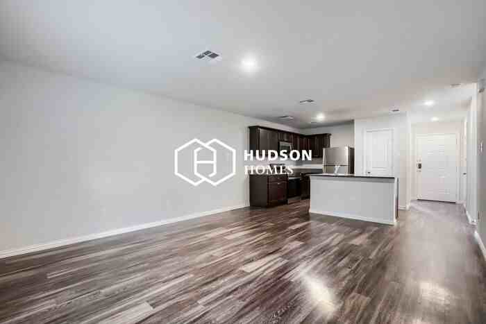 1324 N 34th St - Photo 4 of 13