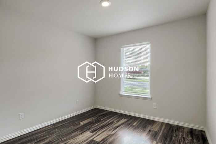 1324 N 34th St - Photo 7 of 13