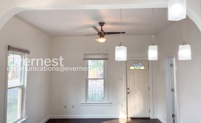 111 Riverside Ave - Photo 3 of 25