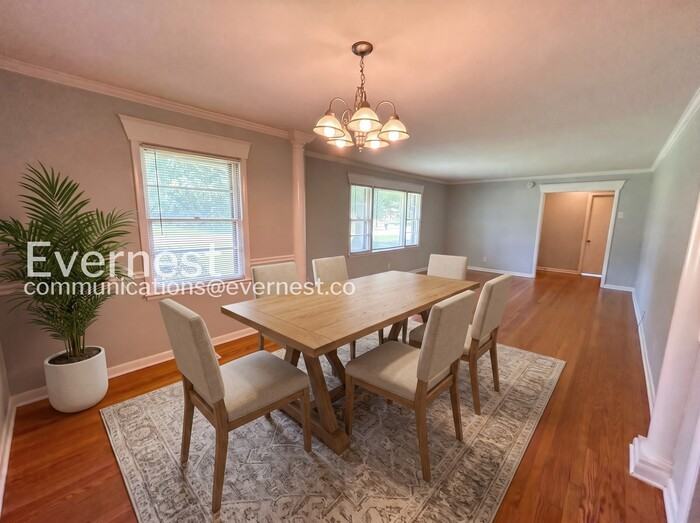711 Elliott Dr - Photo 4 of 28