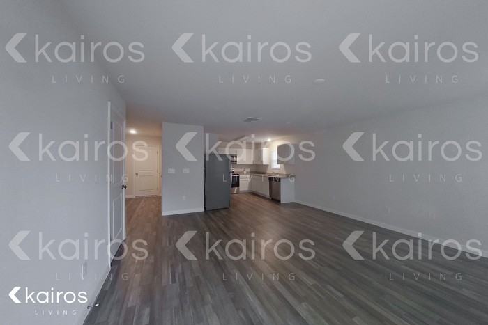 1813 Lawn Ave - Photo 5 of 18