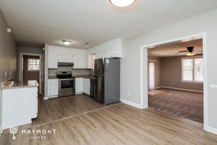 225 Froman Dr - Photo 5 of 15