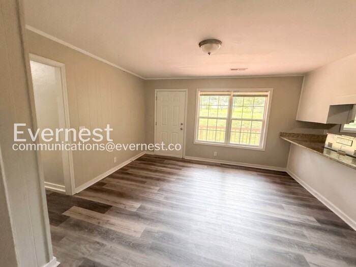3318 Bonds Ave - Photo 6 of 20