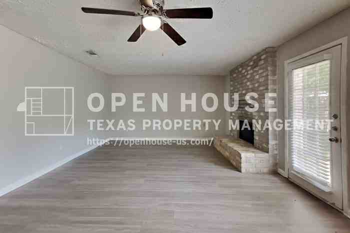 14227 Bella Dr - Photo 5 of 19