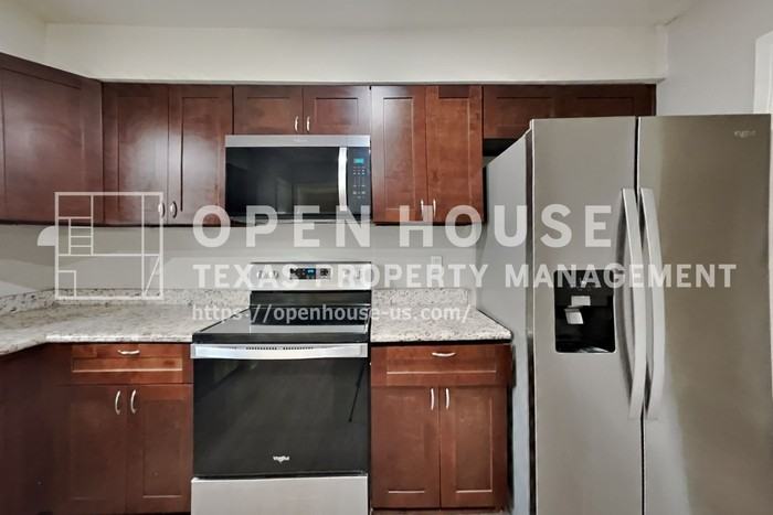14227 Bella Dr - Photo 7 of 19