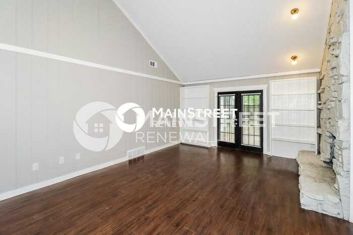 6705 Silhouette Ave - Photo 5 of 17