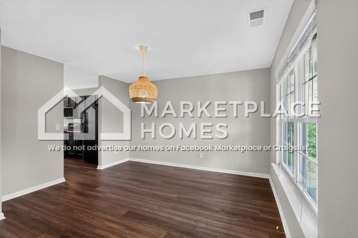 401 Feather Site Ct - Photo 3 of 28