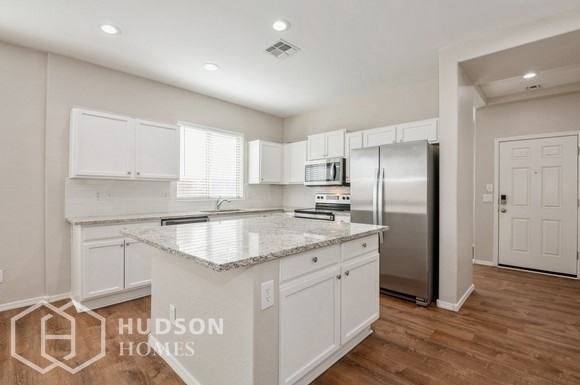 23612 W Hopi St - Photo 6 of 22