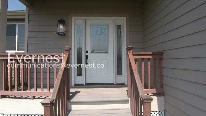 250 Opal Ct - Photo 2 of 22