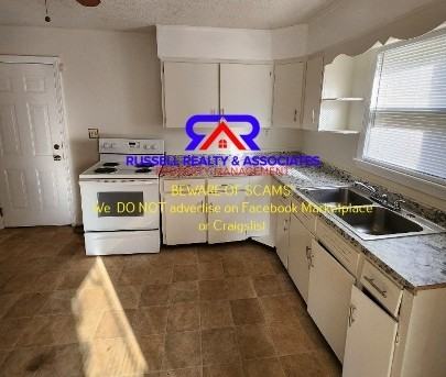 705 Jackson Blvd - Photo 6 of 9