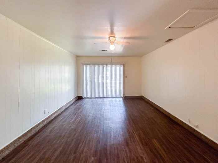 3805 Atlas Dr - Photo 6 of 19