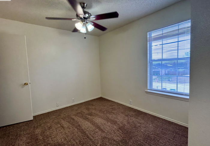 3109 Pinehurst Ct - Photo 4 of 19