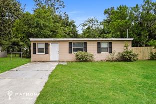 10465 Keuka Dr - Photo 1 of 1