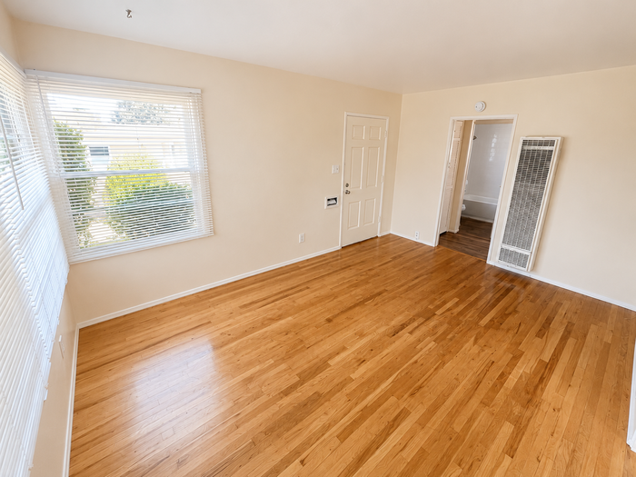 2628 Juan St #2628 - Photo 3 of 16