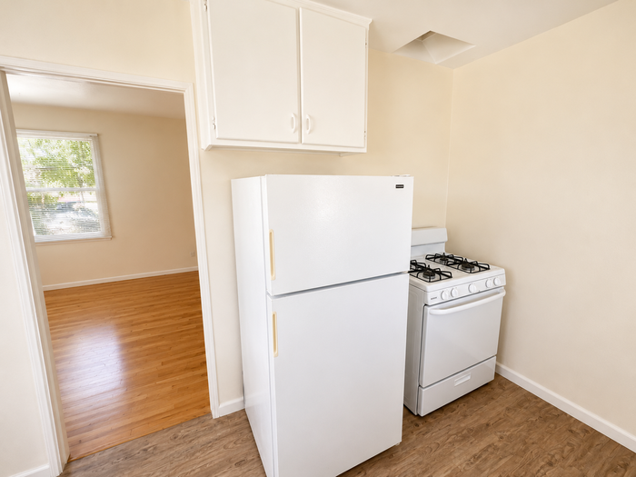 2628 Juan St #2628 - Photo 7 of 16