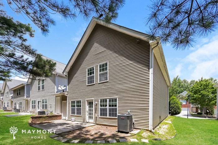 6255 Lake Valley Pt - Photo 2 of 3