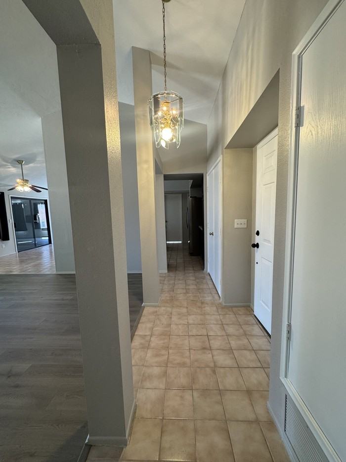 4770 W Snow Leopard Dr - Photo 3 of 36