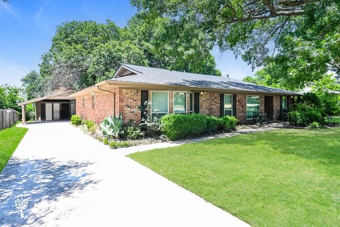 6416 Wrigley Way - Photo 2 of 2