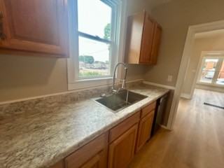 121 Broad St #NA - Photo 3 of 16