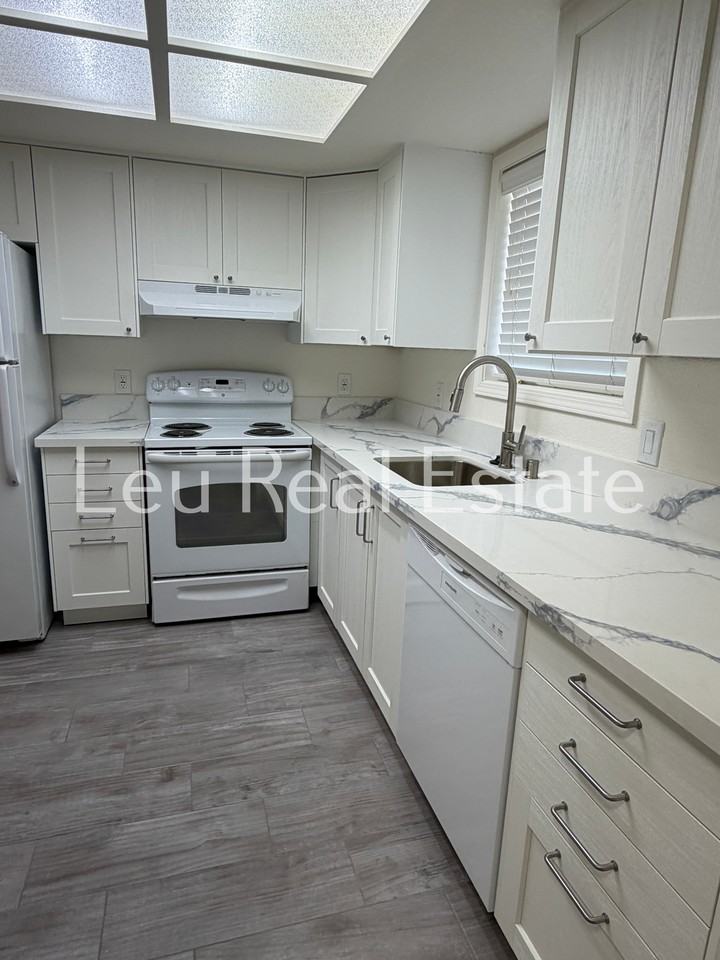 3380 Cimmarron Rd #3 - Photo 2 of 20