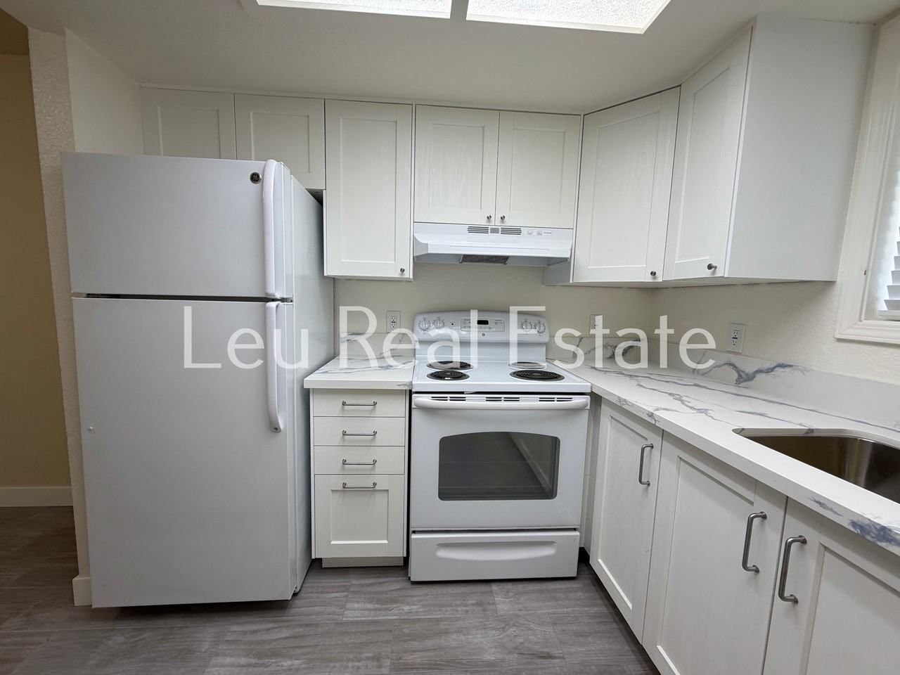 3380 Cimmarron Rd #3 - Photo 4 of 20