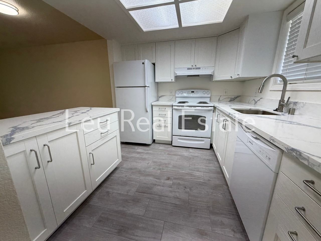 3380 Cimmarron Rd #3 - Photo 5 of 20